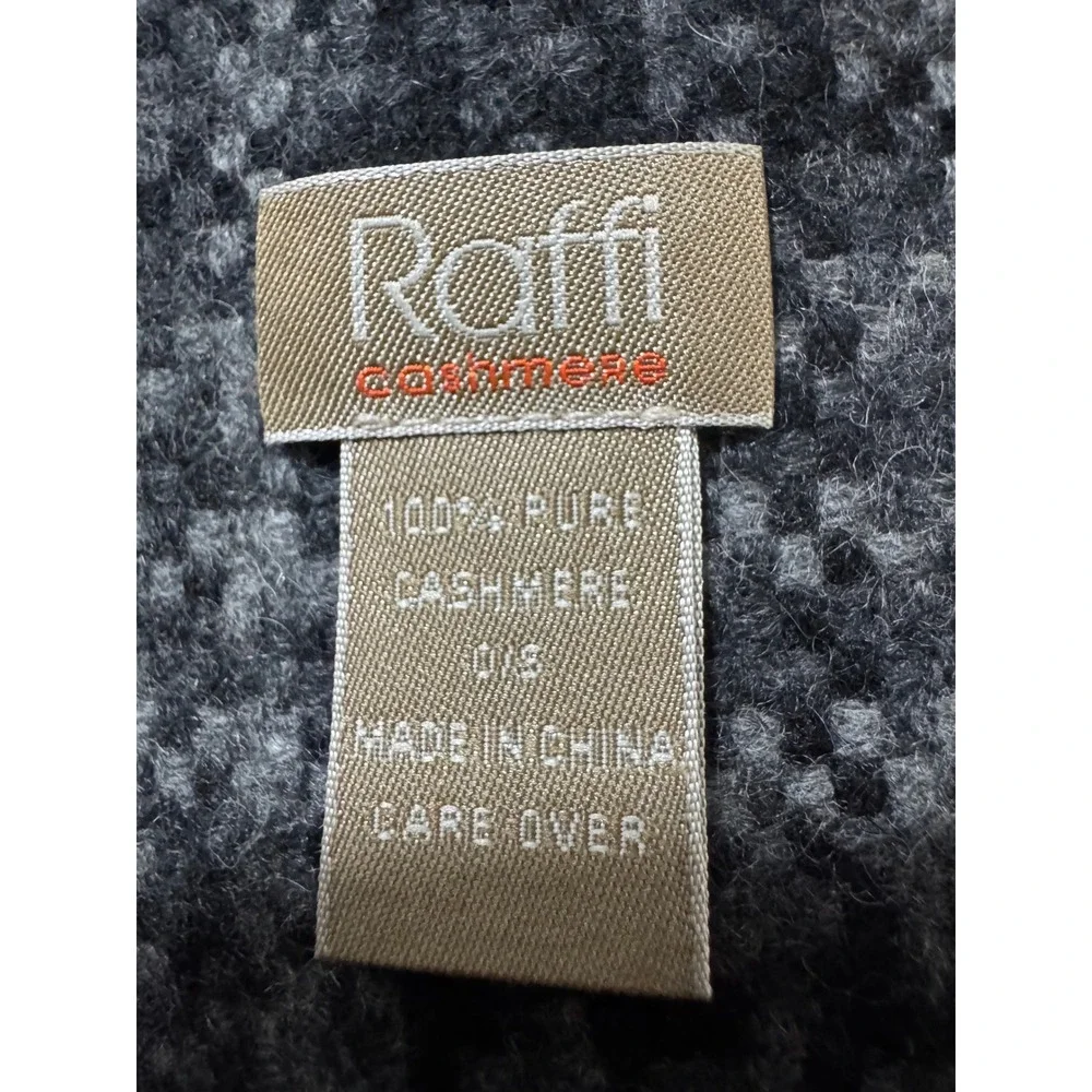 Raffi Scarf Unisex OS Grey Plaid Good 100% Pure Cashmere Fringe Winter Accessory